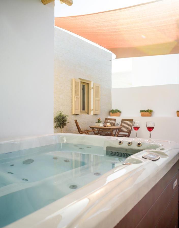 Heart Of Oia - Private House With Jacuzziアパートメント エクステリア 写真