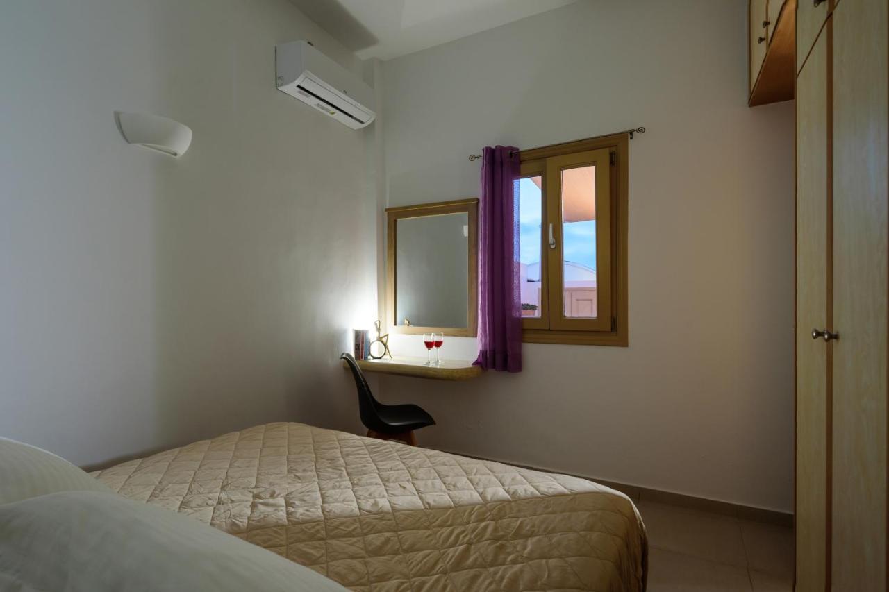 Heart Of Oia - Private House With Jacuzziアパートメント エクステリア 写真