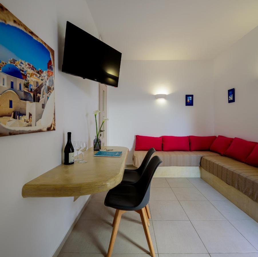 Heart Of Oia - Private House With Jacuzziアパートメント エクステリア 写真